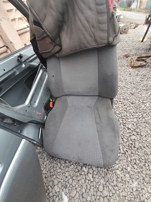 Двери лада  ваз 2110 2111 2112 приора