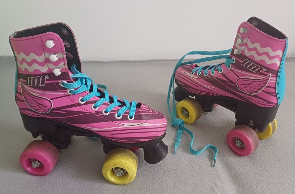 Wrotki JMS z butem na 4 kołach z butem, r. 35