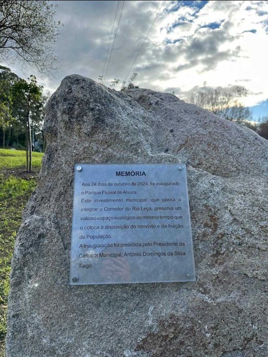 Terreno 241 m² Milheiros – Maia | Moradia 2 Pisos |