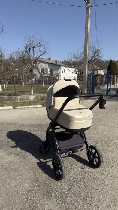Продам коляску Carello Omega 2 в 1