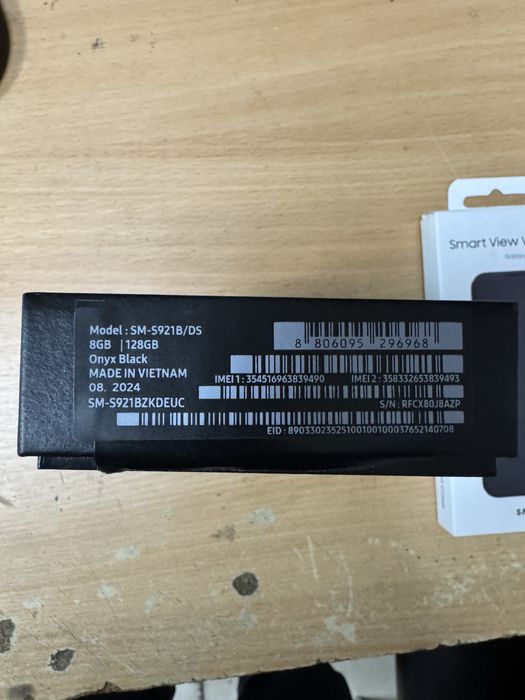 Samsung galaxy S24 8/128 як новий