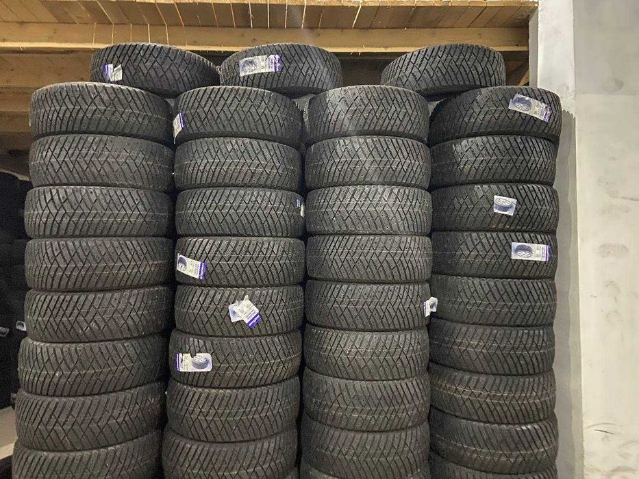 Шини 235/50/17 GOODYEAR ULTRAGRIP ICE ARCTIC 100T 300 шт. в наявності