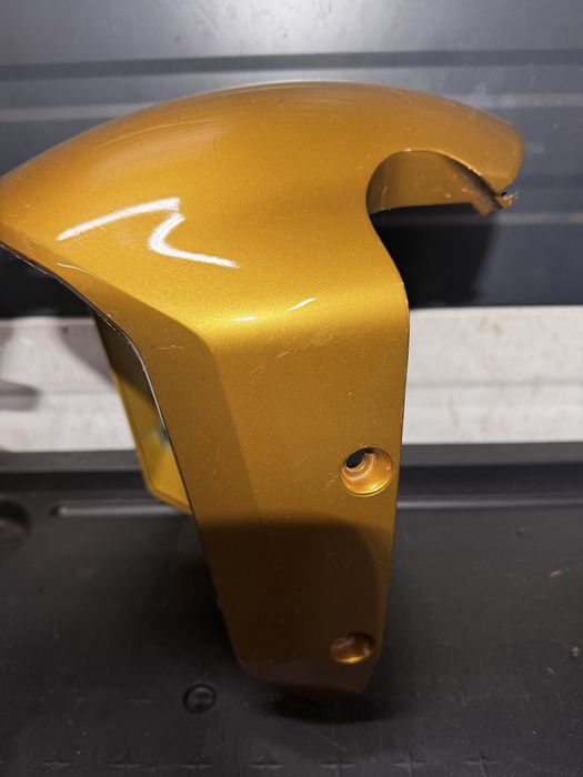 Blotnik przód przedni BMW F900 8396342