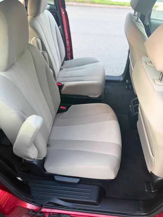 Mazda 5 Grand Touring      2014