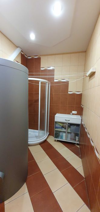 Продам два дома в одном  дворе 12соток Салтовка посёлок Кирова