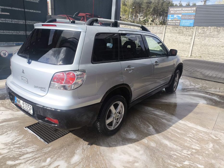 Samochod  Mitsubihi