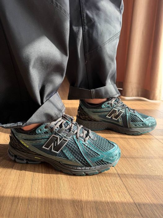 Залишилася остання пара встигни придбати .Оригінал! Кросівки New Balance 1906R Medusa Green Black 42 розмір