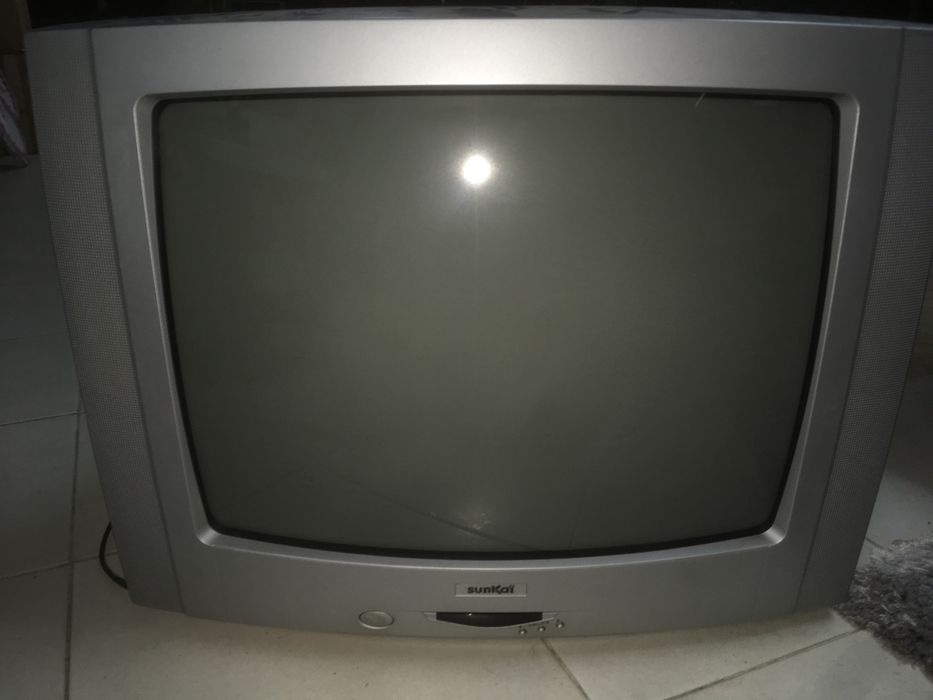 Televisor Sunkaï 50 cm com Comando64585243974146120