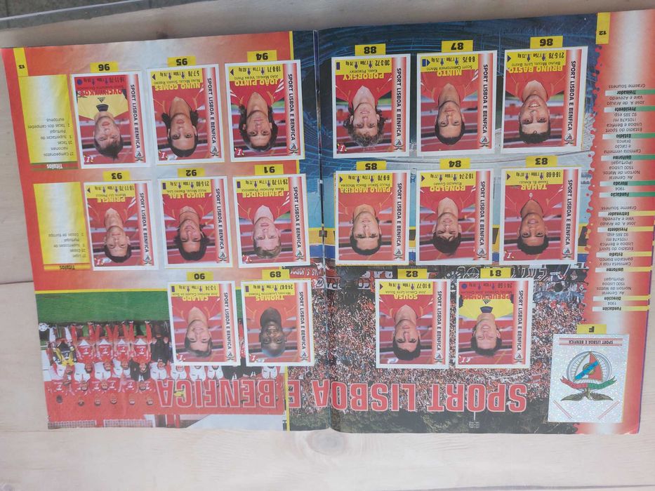 Caderneta antiga equipos de europa 1999