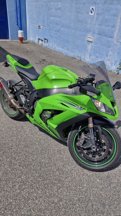 Kawasaki ninja zx10r (2011)