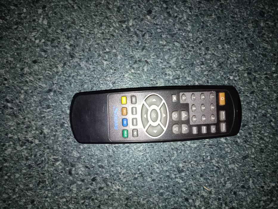 Продам  цифровий   тюнер  200грн.