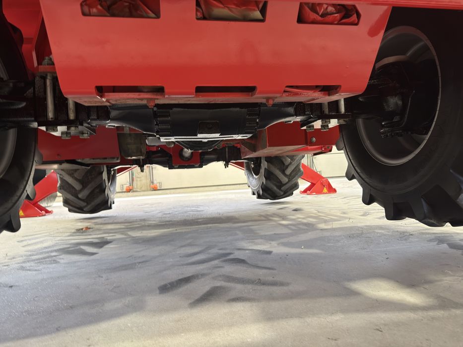 Ładowarka teleskopowa Manitou mrt 1840 z osprzętem