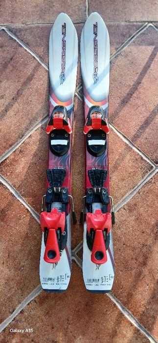 Narty zjazdowe dla dziecka