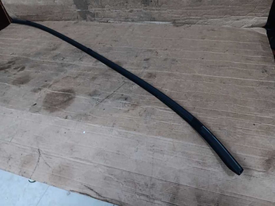 Moldura superior vidro traseiro Volvo S80