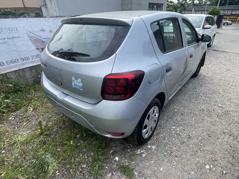 Dacia Sandero - na części