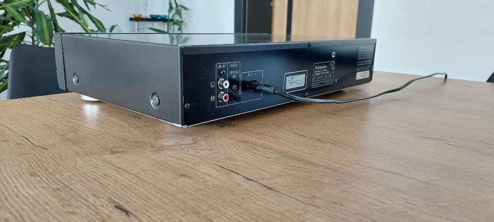 Technics sl-pg390  CD Compact