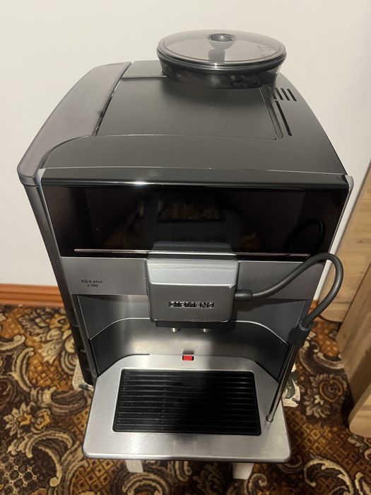 Кавоварка Siemens EQ6 plus s100.Малий пробіг!!