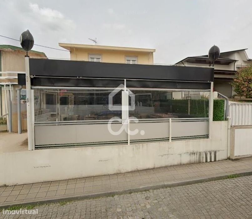 Loja Comercial com 140 m² em Alfena, Valongo