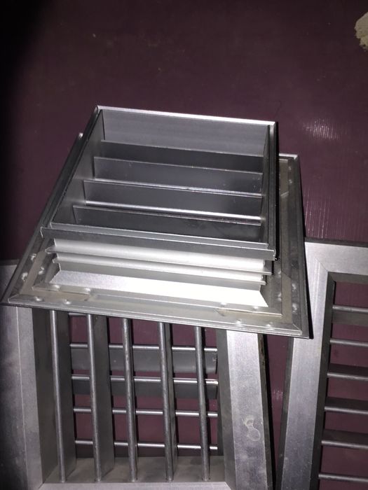 Решітка вентиляційна