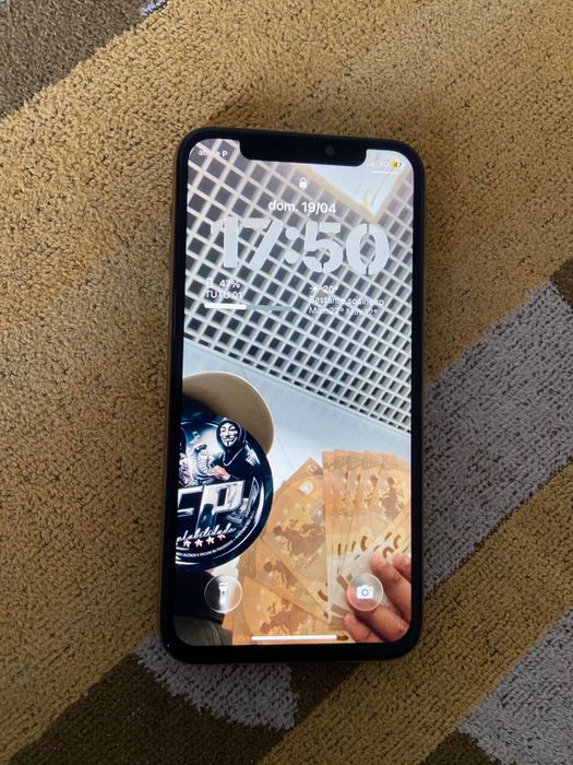 iPhone 11 Pro Gold - Detalhe na Traseira (Leia a descrição)