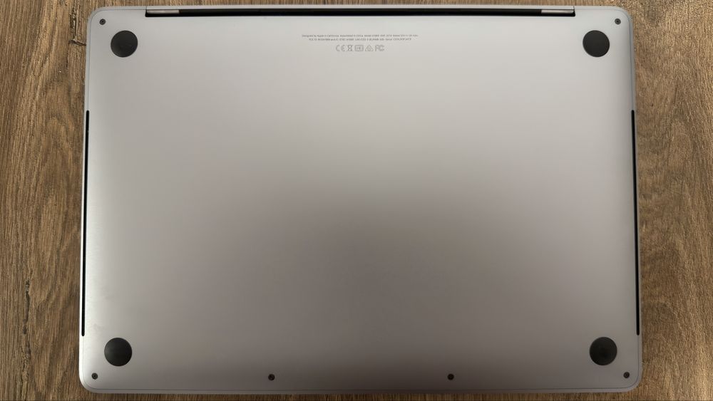 MacBook Pro 13” (2018) – bardzo dobry stan, 512 GB