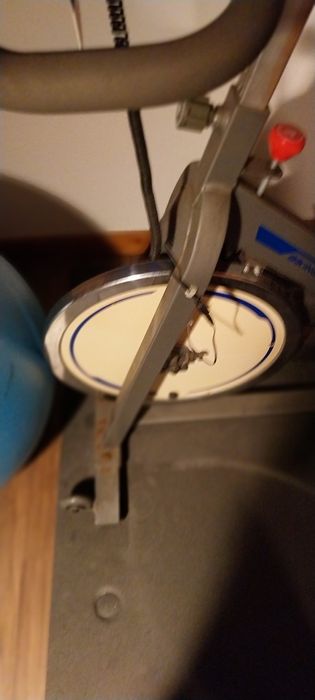 Bicicleta de "Cycling" ou "Spinbike" da Decathlon