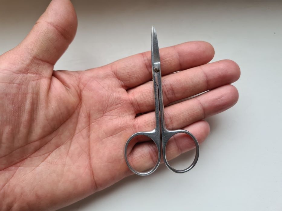 Ножницы маникюрные времён СССР.