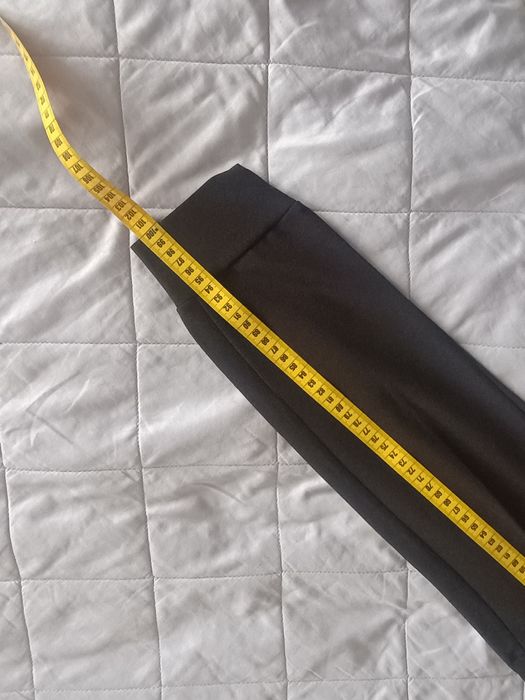 Czarne spodnie damskie bojówki