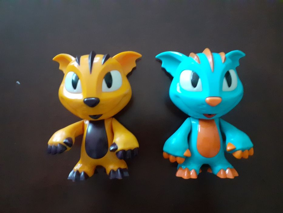 Gadający Dżin. Dwie sztuki.