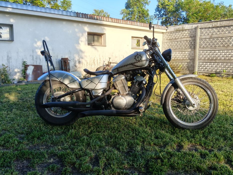 Honda Shadow 600 (bobber)