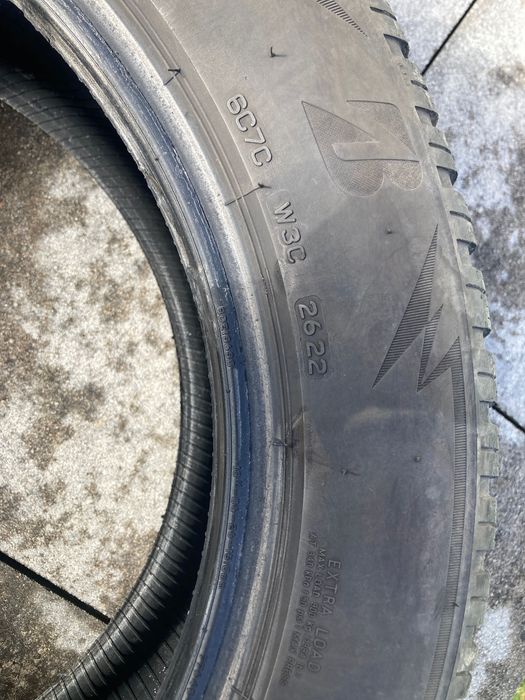 Opony bridgestone 235/55/18 wielosezonowe