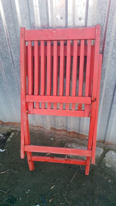 Стiлець деревяний розкладний