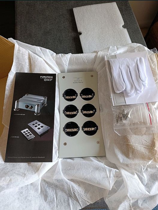 Furutech e-TP 609E NCF Terminal zasilający HI-END