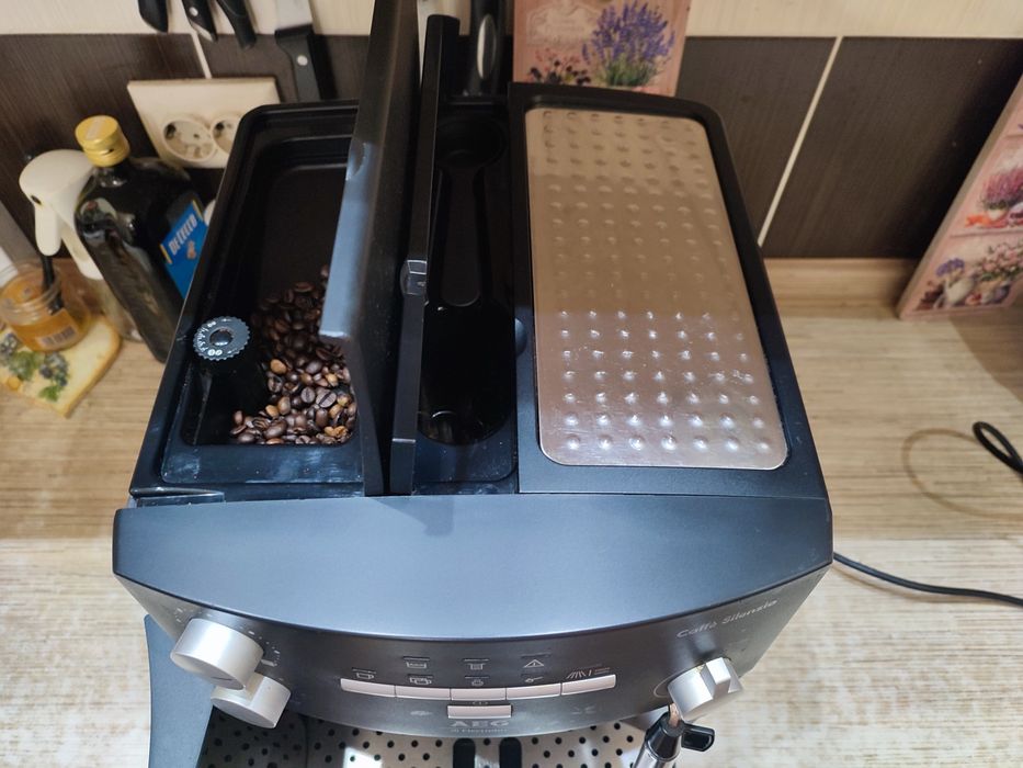Кавомашина AEG Electrolux Caffe Silenzio