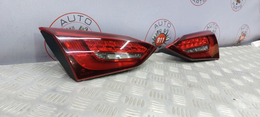 Ліхтарі в кришку багажника на Infiniti Q50 2018+