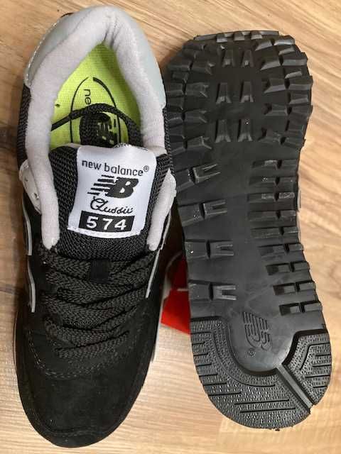 кроссовки New Balance  на 36 размер