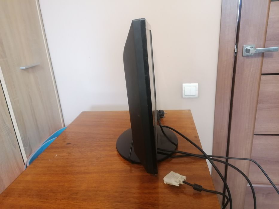 Монітор 22" Samsung SyncMaster 2253BW