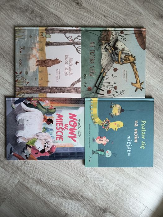 Niedźwiedź łowca motyli/Nie trzeba słów/Postaw się na moim miejscu