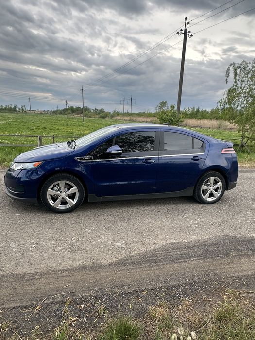 Chevrolet volt 2012