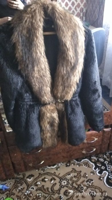 Продам полушубок