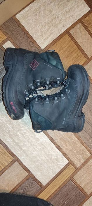 Продам сапоги Коламбия 35р