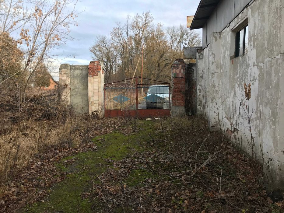 Продаж виробничої бази Гадинківці, вул. Залізнична, 25