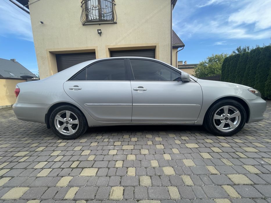 Продаж Toyota Camry Тойота Камри 2005 року 2.4 бензин