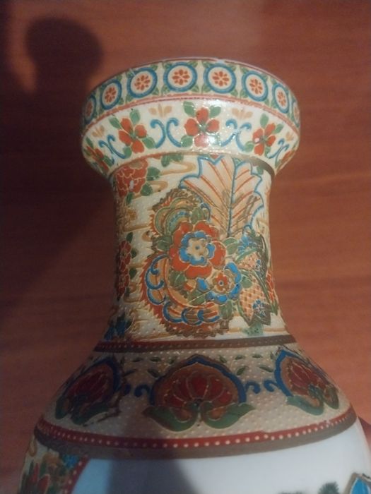 Ваза декоративная