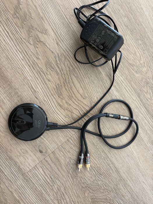 Recetor Áudio Bluetooth QED uPlay Puck