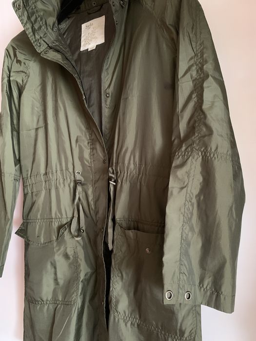 Плащ /вітровка жіночій розмір М