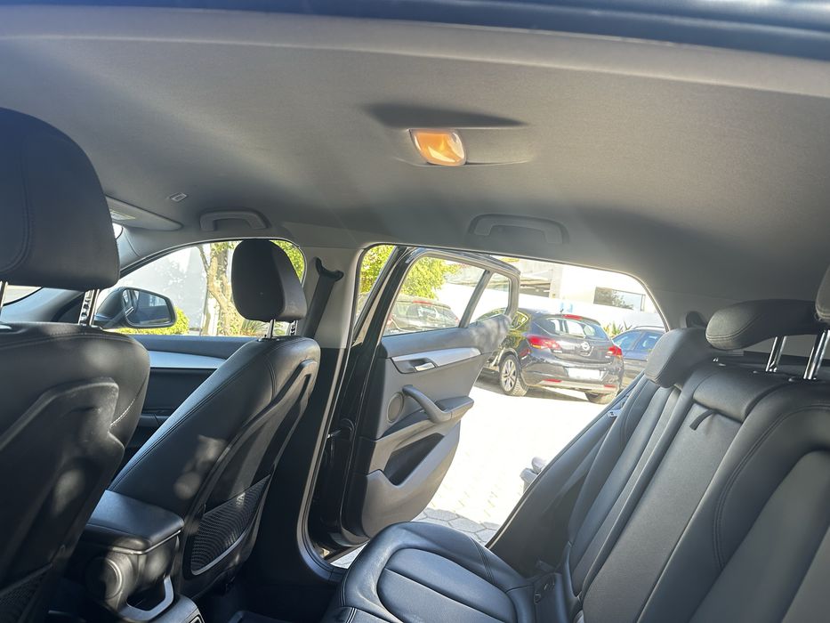 BMW X2 sDrive16d Auto – 2019/06 – Excelente Estado- Castanho escuro