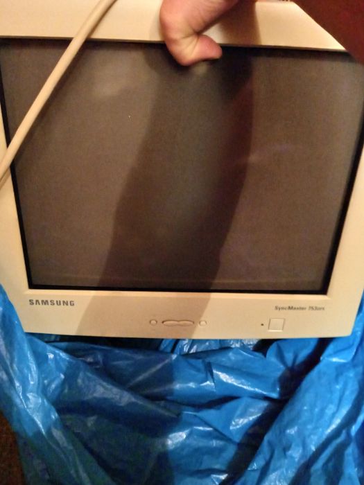 Monitor komputerowy Samsung SyncMaster 753DFX