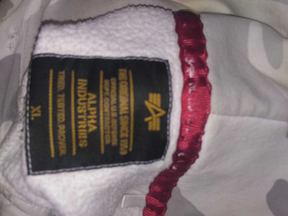 Alpha Industries. White Camo. XL CASUAL