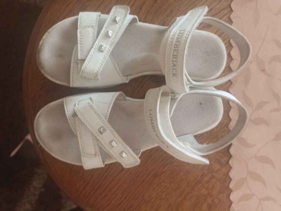 Sandały dziewczęce skórzane 32 rozmiar